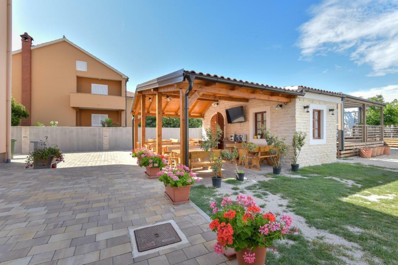 Bungalov Medanic - Private Pool Privlaka (Zadar) Exterior foto